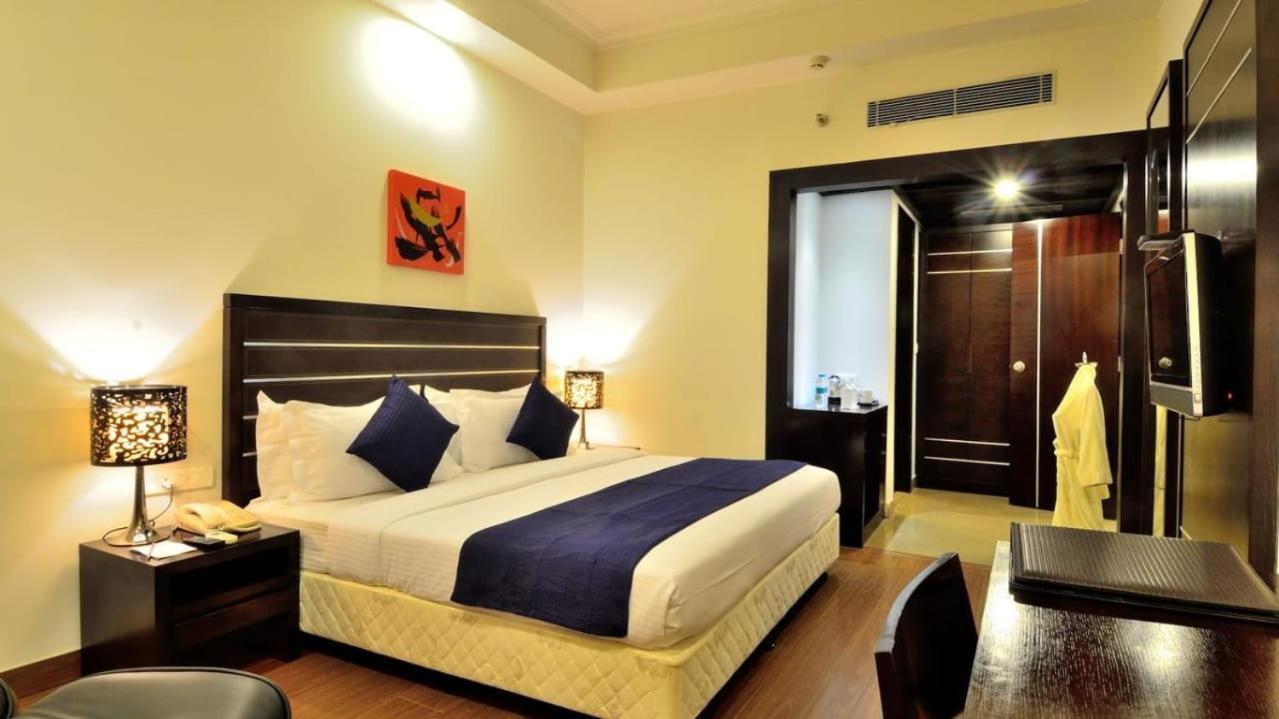 Hotel Gross Inn Near Igi Airport نيودلهي المظهر الخارجي الصورة